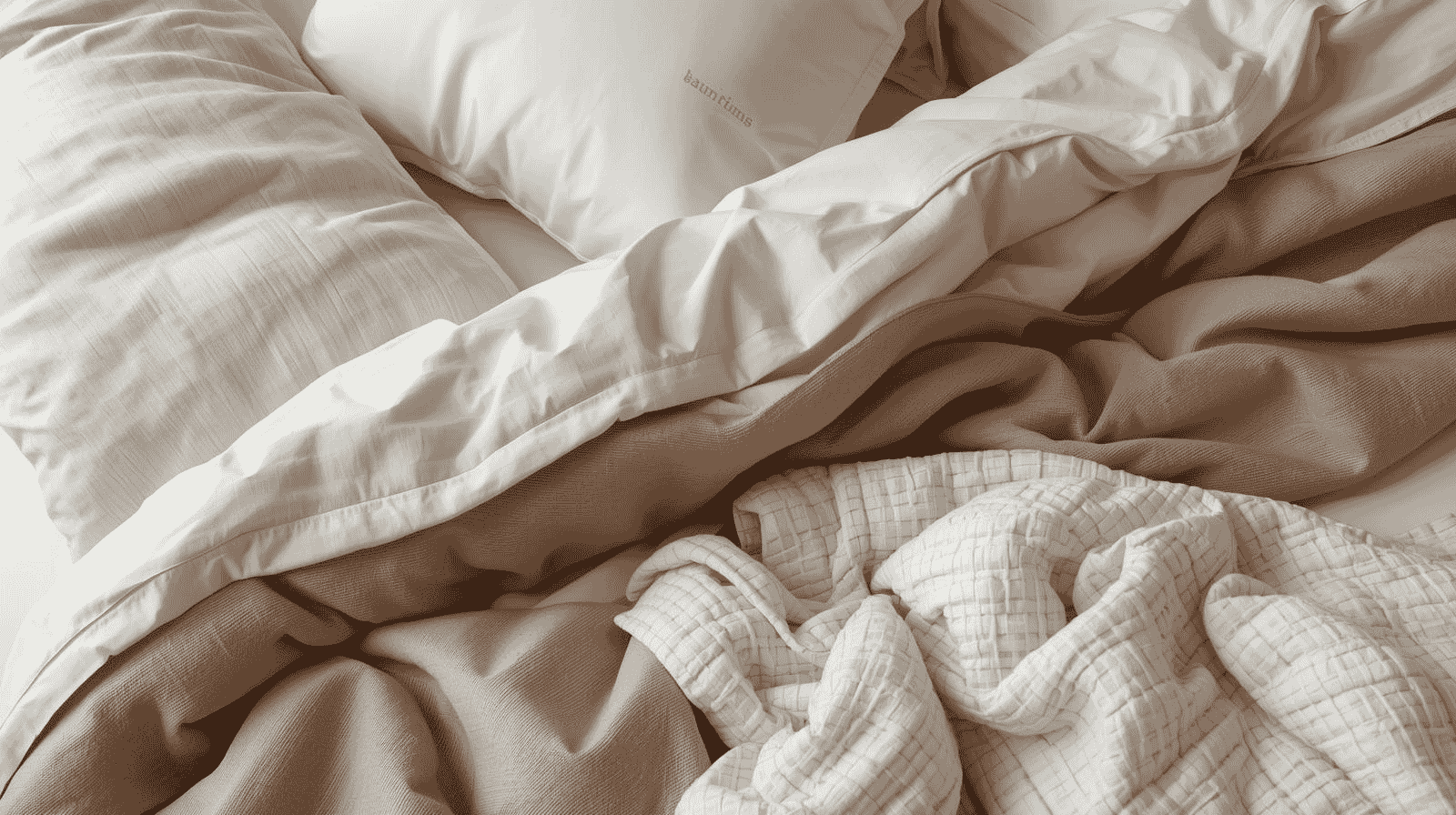 Hygiëne in de slaapkamer: zo creëer je een schone en gezonde slaapomgeving – MIDI Bedding